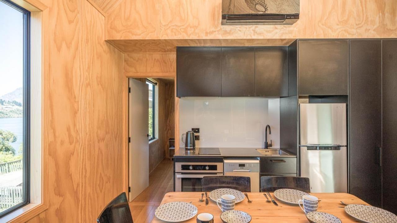 Picture Perfect - Queenstown Holiday Home Eksteriør billede